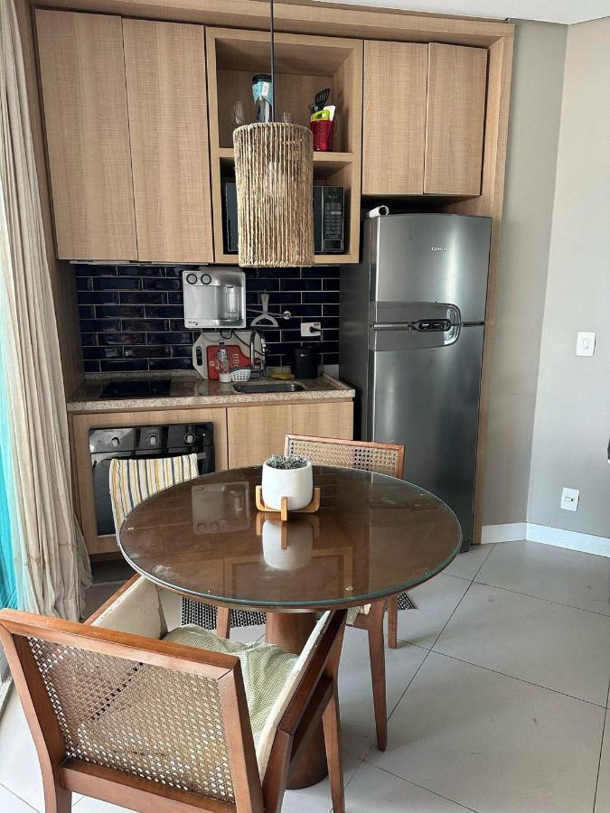 Apartamento Estanconfor 3 - Ac Garagem Arrumacao Sacada Fechada *