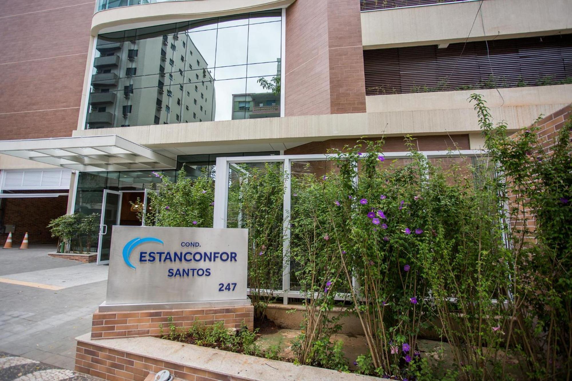Apartamento Estanconfor 3 - Ac Garagem Arrumacao Sacada Fechada
